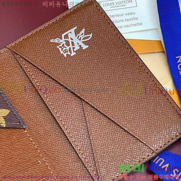 #̺  ų ī M27020-101