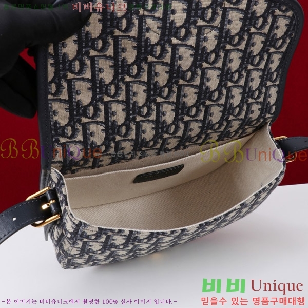 #��� �ٺ�� BOBBY �̵�� M9337-102