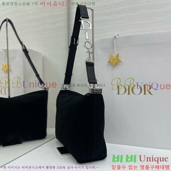 # ʼ ش JONATHAN ANDERSON ȣ M856324-1