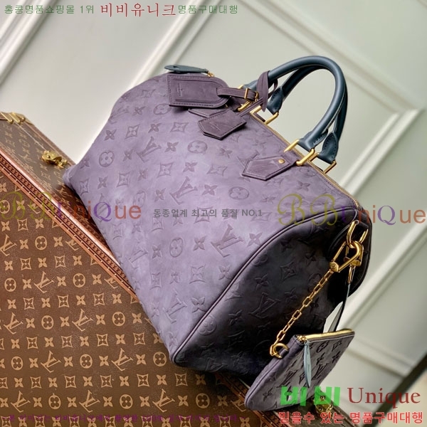 #̺ ǵ P9 ݵѸ 40 ׷ M15225-1