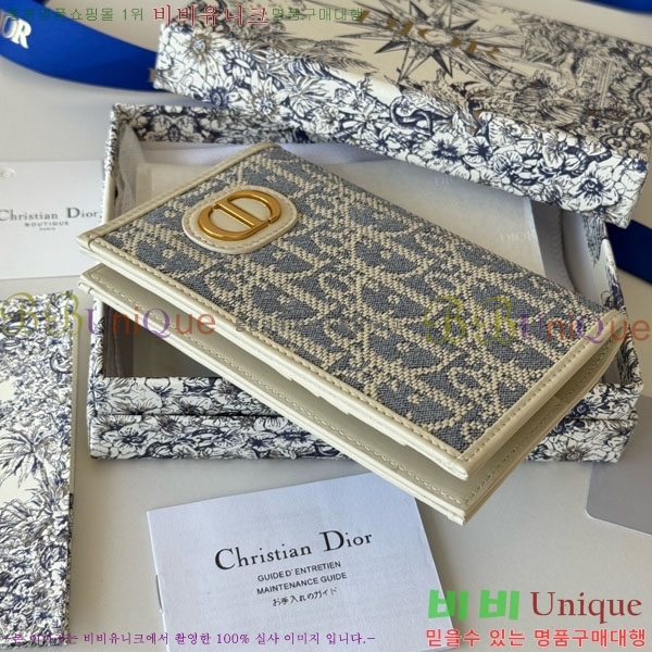 # 30 Montaigne  ̽ S2353-403