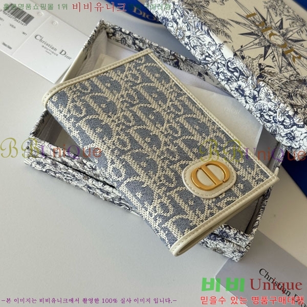 # 30 Montaigne  ̽ S2353-403