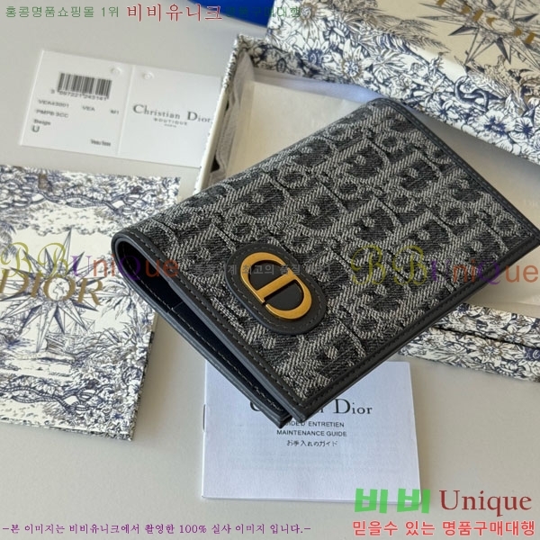 # 30 Montaigne  ̽ S2353-402