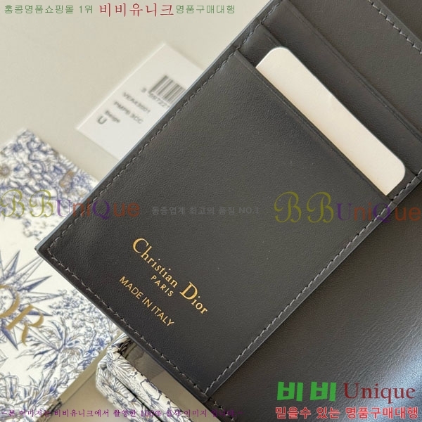 # 30 Montaigne  ̽ S2353-402