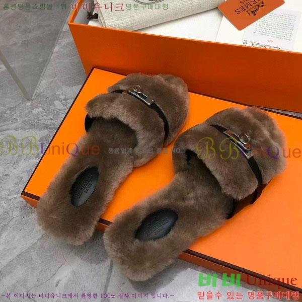 ޽   þ  W861000-1