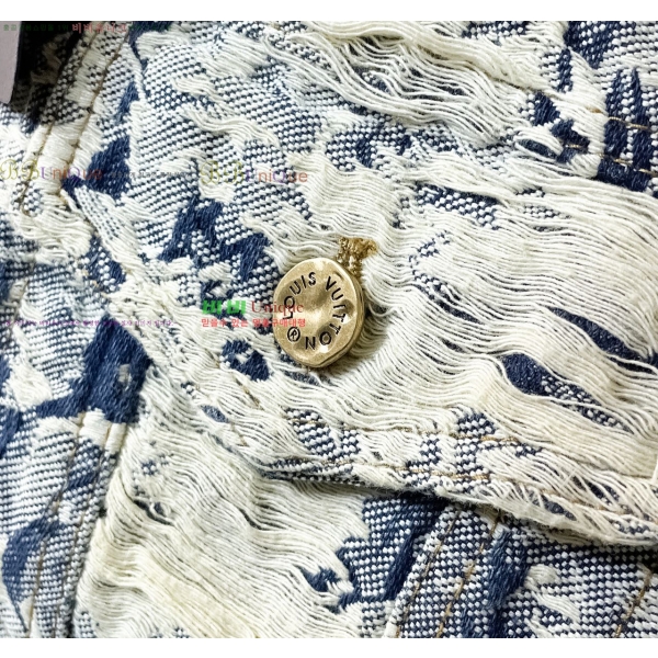 ���� ����*�� �ĵ� �ٿ� �е� 70LV2511013-2