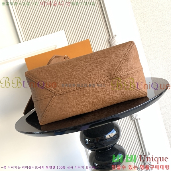 #���̺��� ������ ȣ�� M26745-1001