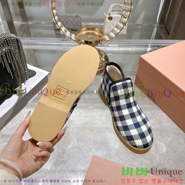 ���� �̿�̿� ���� 32MU902385-1