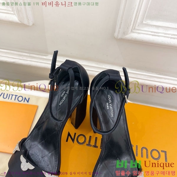 ���̺��� ���� �÷��� ���� 37LV575800-5 ��11cm