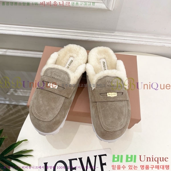 �̿�̿� �þ �� ������ 32MU902700-4