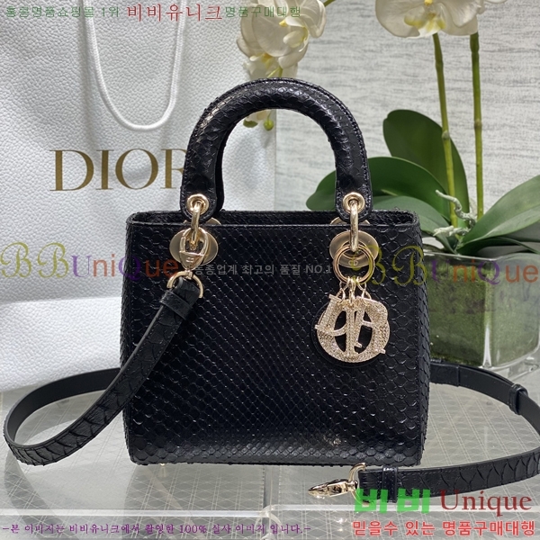 #��� ���̵�� ���� M0531-706