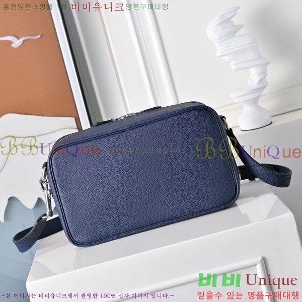 #޽  ٵ   H085735-104