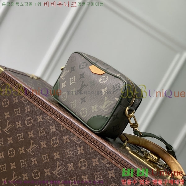 #̺ ö ׷ Ʈī  ũν M26937-101