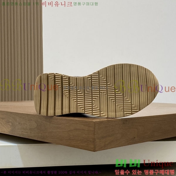 ���� �����޽� ����Ŀ�� HE1222801-4