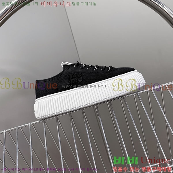 �̿�̿� ����Ŀ�� MU221665-1