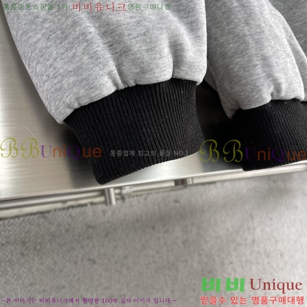  ũ*  ĵ  45CH251292-1