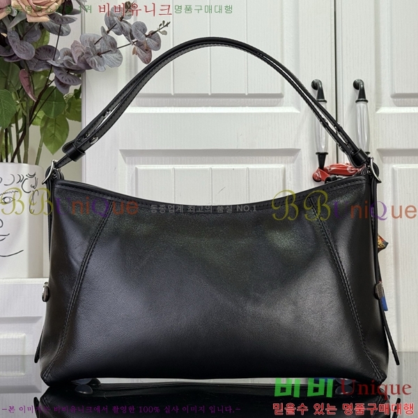 #���̺��� ĳ���� �̽�Ʈ ����Ʈ M28160-101