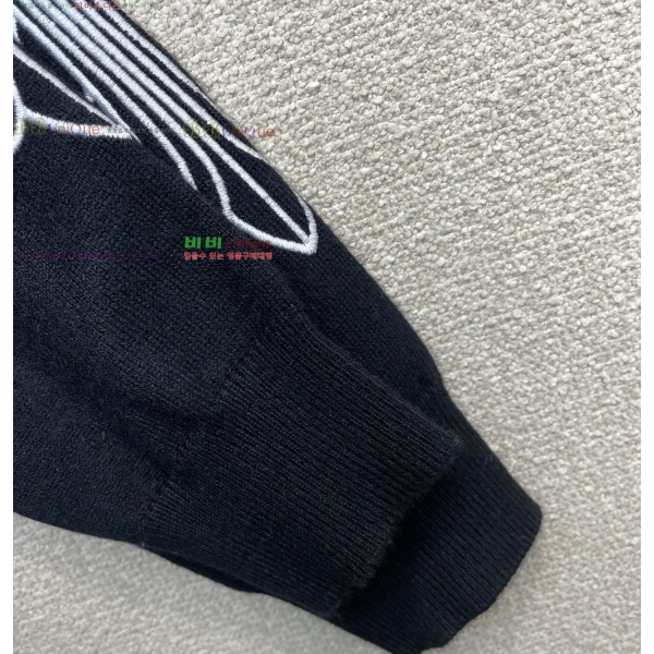 ���� ũ������ ������ CH437432-2