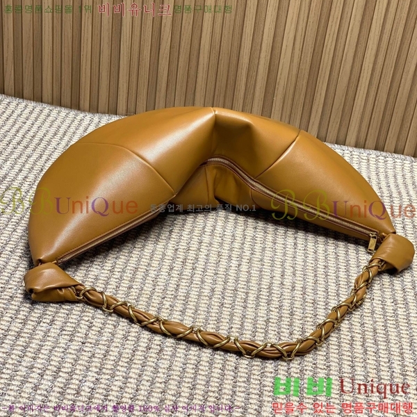 #���ζ� �Ƹ����� ȣ���� 862210-206