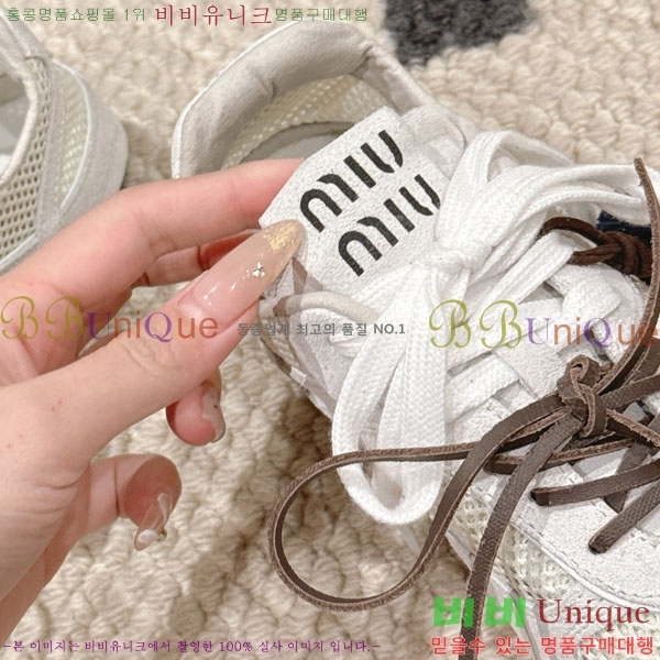 ���� �̿�̿콺��Ŀ�� MIU660892-1