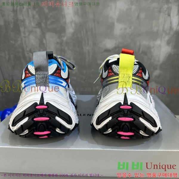 �߷��þư� 6XL Ʈ���̳� ����Ŀ�� BLA3568901-2