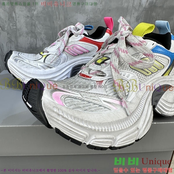 �߷��þư� 6XL Ʈ���̳� ����Ŀ�� BLA3568901-3