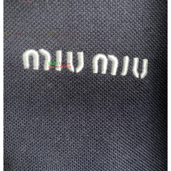 ���� �̿�̿� ���� Ƽ���� M0183537-1