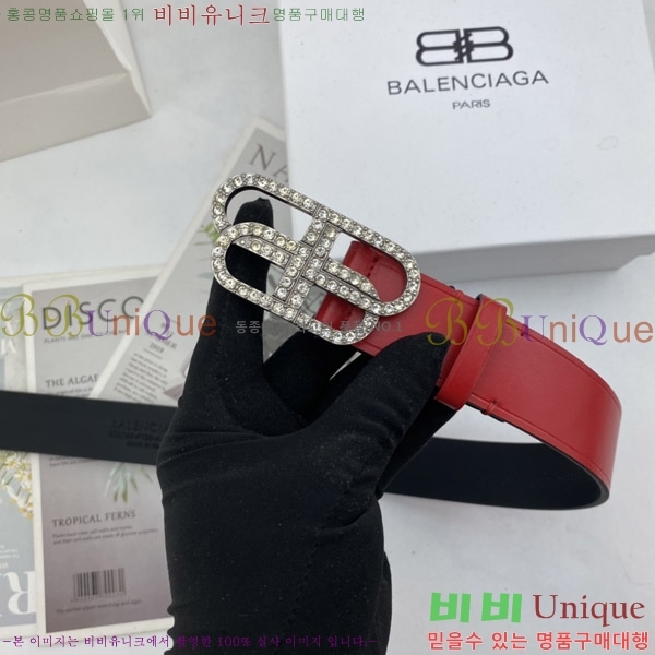 #���� �߷��þư� ��Ʈ BA352343-2