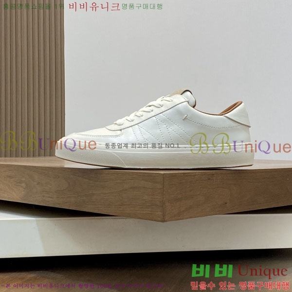 ���� ��**�� ����Ŀ�� MO599032