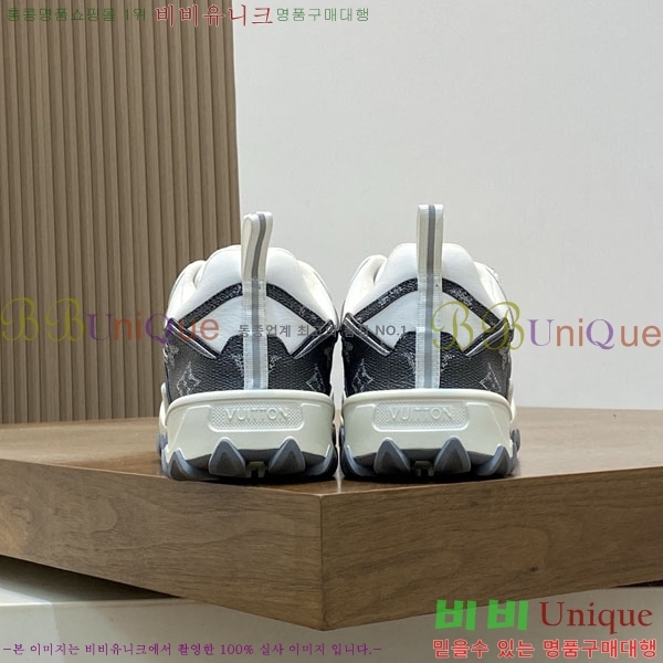 ���� ���̺��� ����Ŀ�� LV622809-4