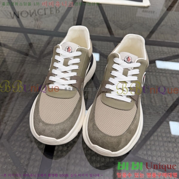 ���� ��**�� ����Ŀ�� M3666033