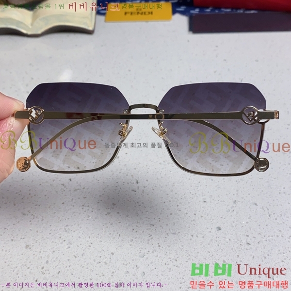 ��* ���۶� F97044-6