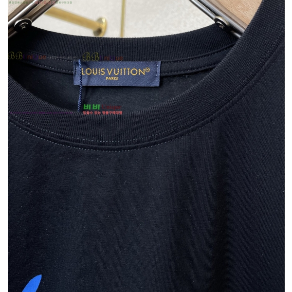 ���� ����*�� ���� Ƽ���� 20LV263267-1