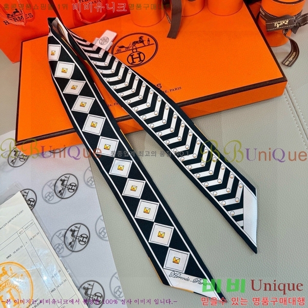 ����*�� Ʈ���� HE215551-4