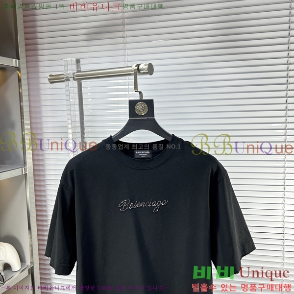 ���� �߷��þư� ���� Ƽ���� BL281538-2