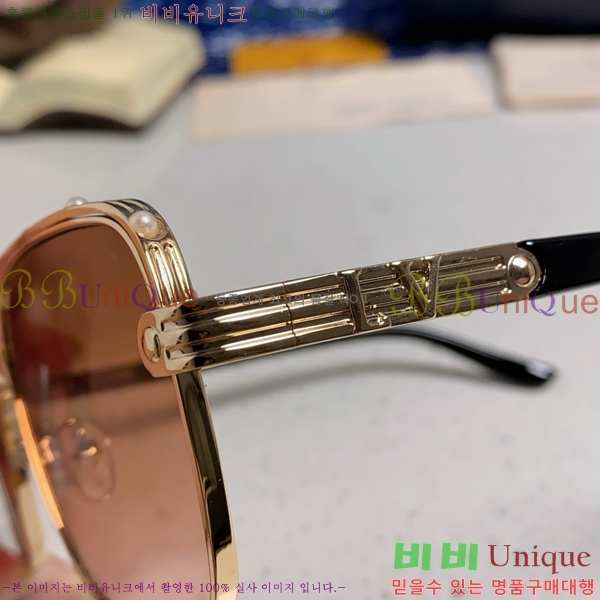 ���̺��� ���۶� LV7984672-3