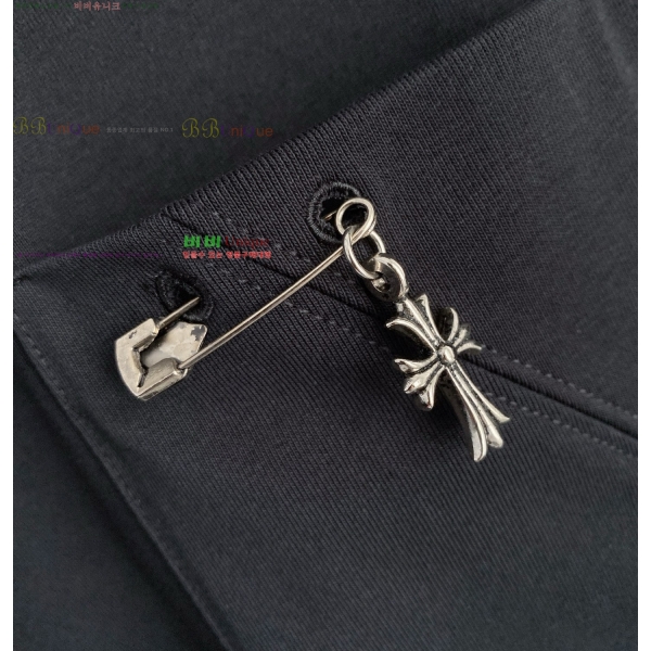 ���� ũ������ ���� Ƽ���� CH62890-8