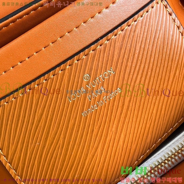 #���̺��� Ʈ����Ʈ MM M21555-10