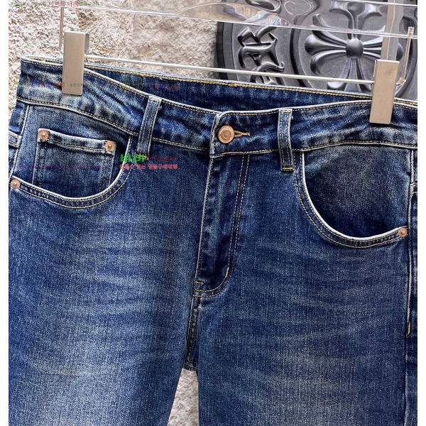 ���� ũ������ û���� CH583672
