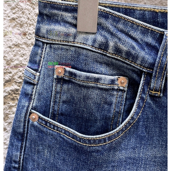���� ũ������ û���� CH583672