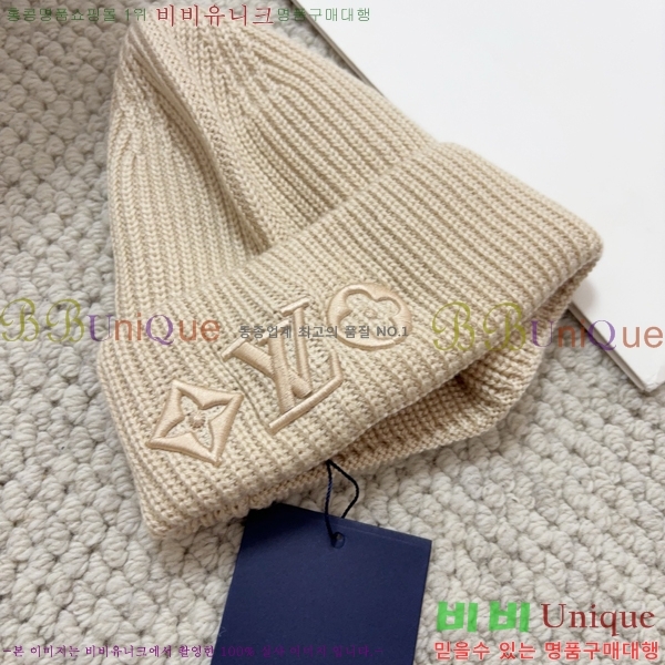 ��**�� ���� M300979-6