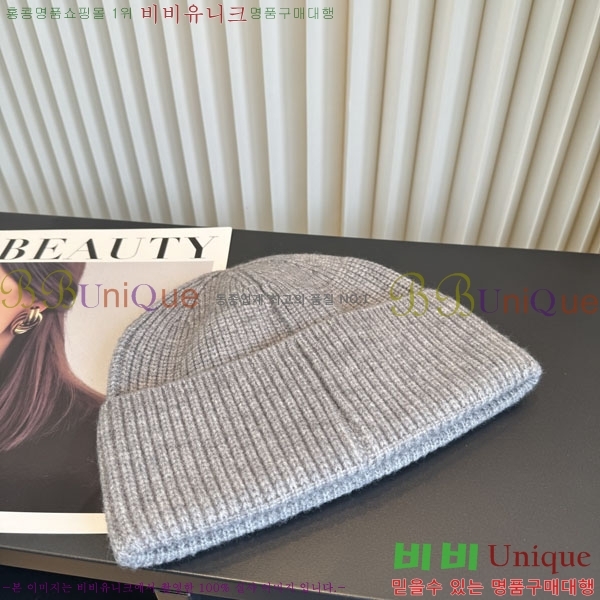 �ƹ� ���� AM896243-10