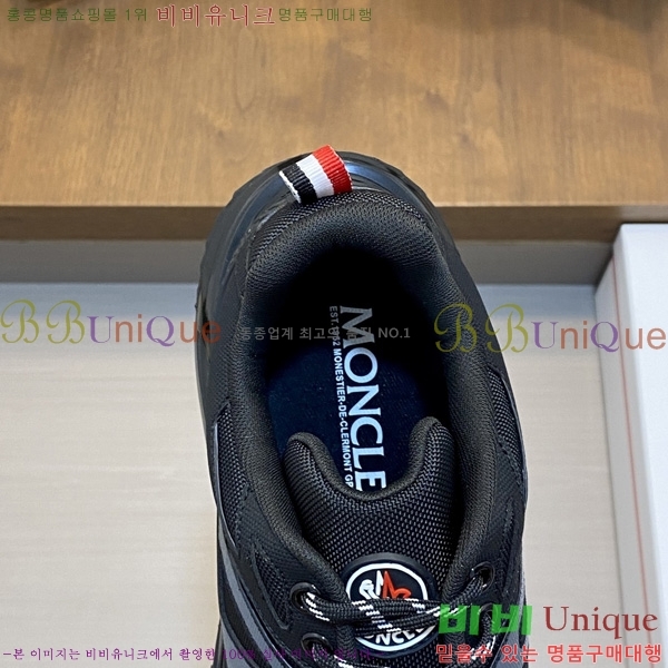 ���� ��**�� ����Ŀ�� M1005546-3