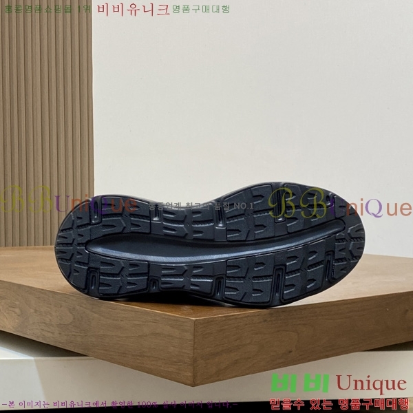 ���� ��**�� ����Ŀ�� M1006334-5