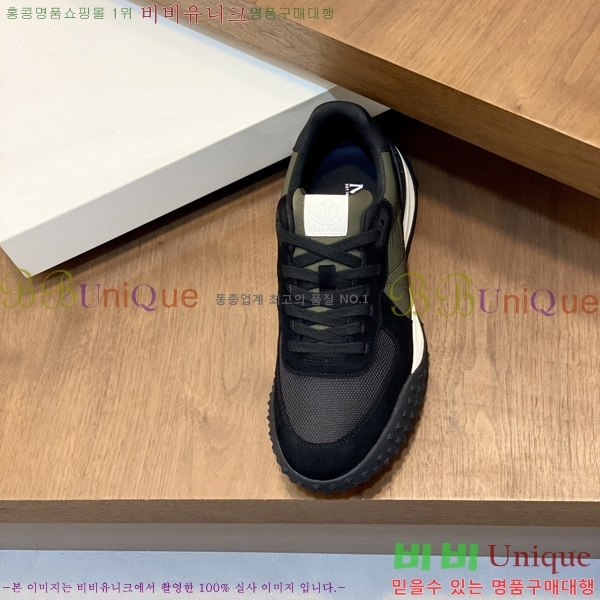 ���� ��**�� ����Ŀ�� M1022490-1