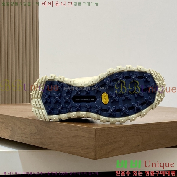 �ְ��� ���� ��**�� ����Ŀ�� MO2280446-13