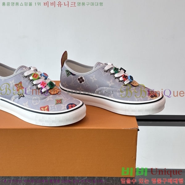 �ְ��� ���� ���̺��� Louis Vuitton �� Vans ����Ŀ�� LV028991-14