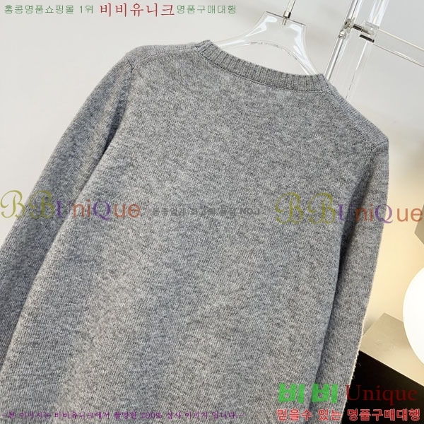 ���� ��**�� ������ MAXM3202-9